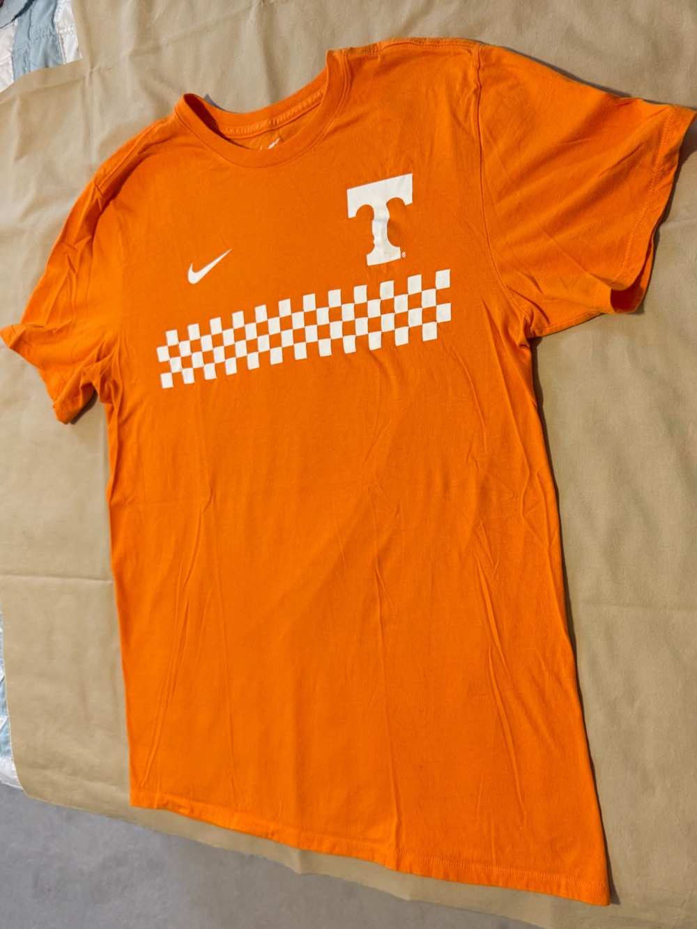 Tennessee Vols Nike Orange Short-Sleeve Tee with Checkerboard Graphic